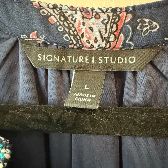 Signature Studio Navy and Pink Paisley Dress - Picture 4 of 6
